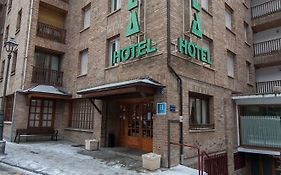 Hotel  2*