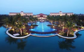 Ocean Spray Hotel Pondicherry