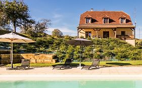 Luxury Villa With Pool On The Edge Of Montignac