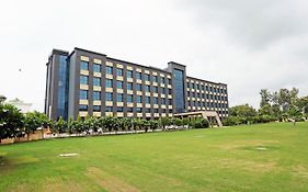 Golden Blossom Imperial Resorts Lucknow 4*