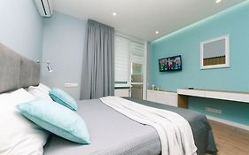 Happy Apartment, Warmth, Comfort, Turquoise