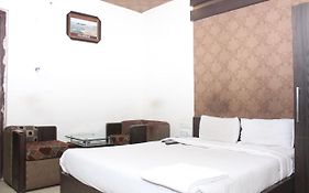 Hotel Galaxy Allahabad