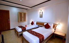 Om Shiv Hotel