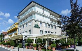 Dermuth Hotels – Hotel Dermuth Pörtschach
