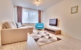 Daily Apartments Near The Toompea Castle With Free Parking