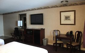 Shiretown Inn And Suites