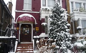 Crompton Guest House 4*