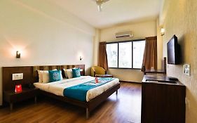 Hotel President Inn By Sky Stays Gandhinagar 3* India