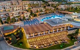 Grand Hotel Holiday Resort Crete