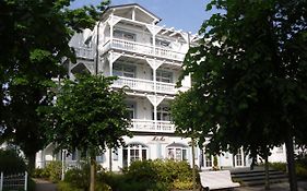 Villa Strandburg
