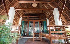Surfing Carabao Beach Houses (Adults Only) photos Exterior