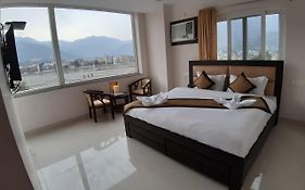 Hotel Tulsi Rishikesh India