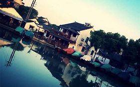 Zhouzhuang Zhenfeng Riverside Courtyard 2*