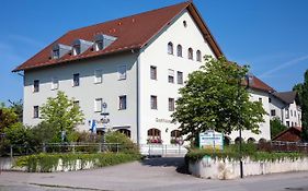 Gasthaus Pension Moosbräu  2*