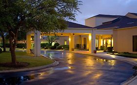 Courtyard Marriott San Antonio Medical Center 3*