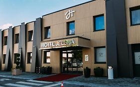 Hotel Jelena Banja Luka 4*