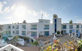 Nereus Hotel Paphos Cyprus 3*