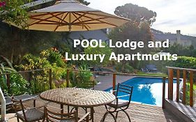 Cape Paradise Lodge And Apartments