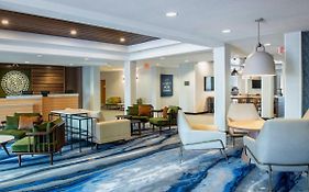 Fairfield Inn & Suites By Marriott Kelowna