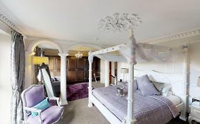 Redhill House Hotel 4*