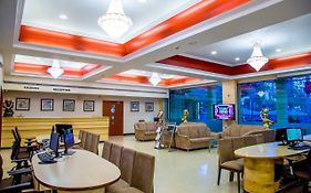 Hotel Tip Top Plaza Thane 3*