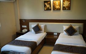 Hotel Iris Pune 3* India