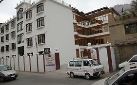 Hotel Royal Gasho Kargil  India