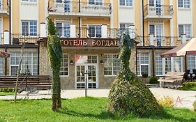 Отель Богдан