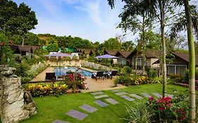 Stone Wood Resort, Mandrem  3* India