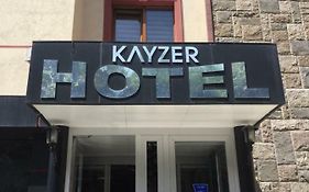 Kayzer Hotel
