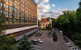 Hotel Dnister Lviv