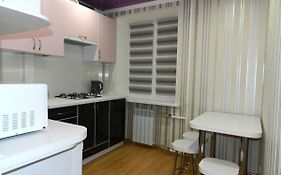 2-Room Luxury Apartment On Ukrainskaya Street 45, By Grandhome. Center