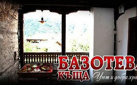 Базотева Къща Guest House Ковачевица  България