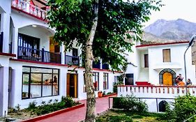 Hotel Caravan Sarai Kargil