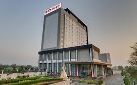 Ramada Plaza By Wyndham Agra Hotel Agra (uttar Pradesh) 5* India