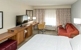 Hampton Inn & Suites Boston/stoughton
