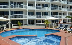 Aquarius Resort Sunshine Coast 4*