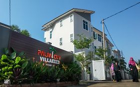 Palm City Villa