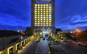 Doubletree By Hilton Pune-Chinchwad photos Exterior