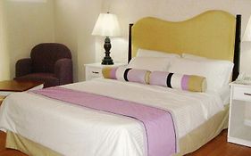 Queen Margarette Hotel Lucena