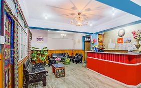 Collection O 6932 Make Holiday Snow Lion Hotel Gangtok India