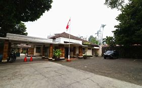 Magnolia Bed & Breakfast Guest House Bandung Indonesia