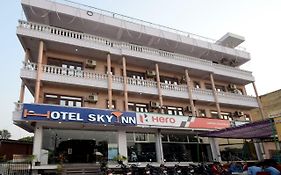 Hotel Sky Inn Jaipur 3*