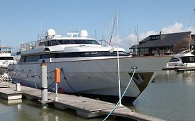 Yacht 'Perseus Star' Deauville