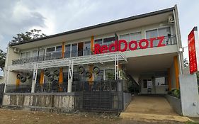RedDoorz near Exit Toll Bogor