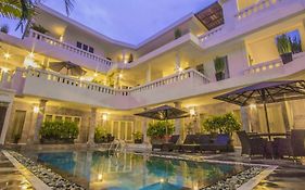 Melati Beach Resort Bali 2*