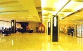 Tsing Hua Unis Center 酒店 4*