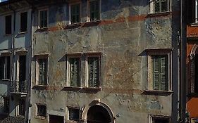 Palazzo Cavalli Pasquini Verona