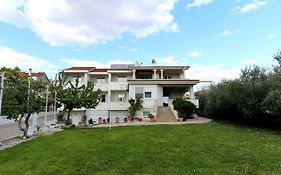 Villa Micic