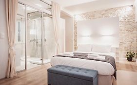 S&G Corfu Old Town Apartments - The Volto Suite